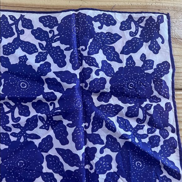 Vintage Vera Neumann Purple Scarf Lady Bug - Picture 6 of 8